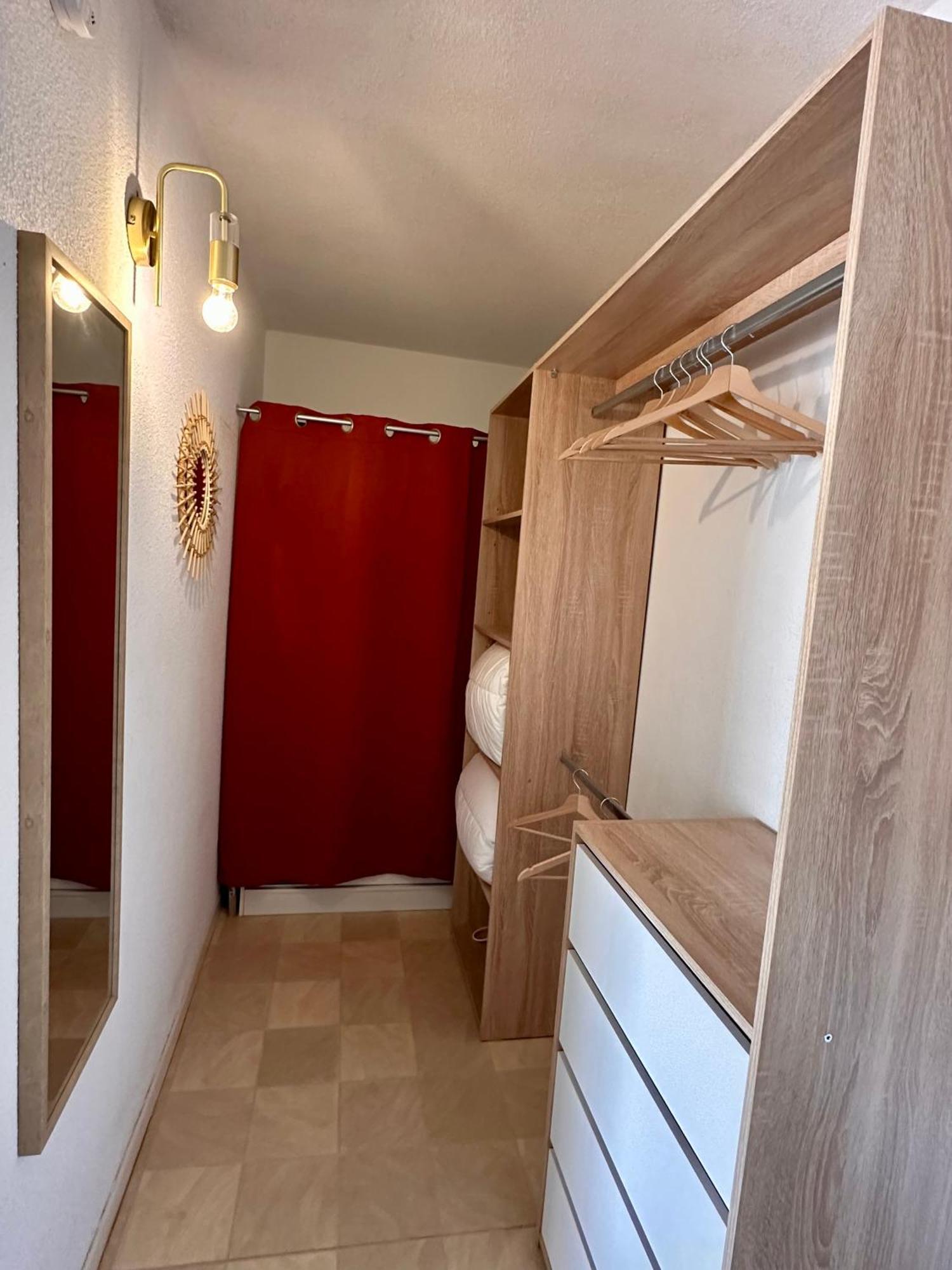 Evasion Setoise - Appartement Avec Balcon Vue Marina, Climatise, Parking - Situe A 200M De La Plage Sète Buitenkant foto